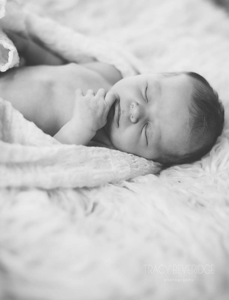 Central Coast newborn photographer {Introducing Zara}