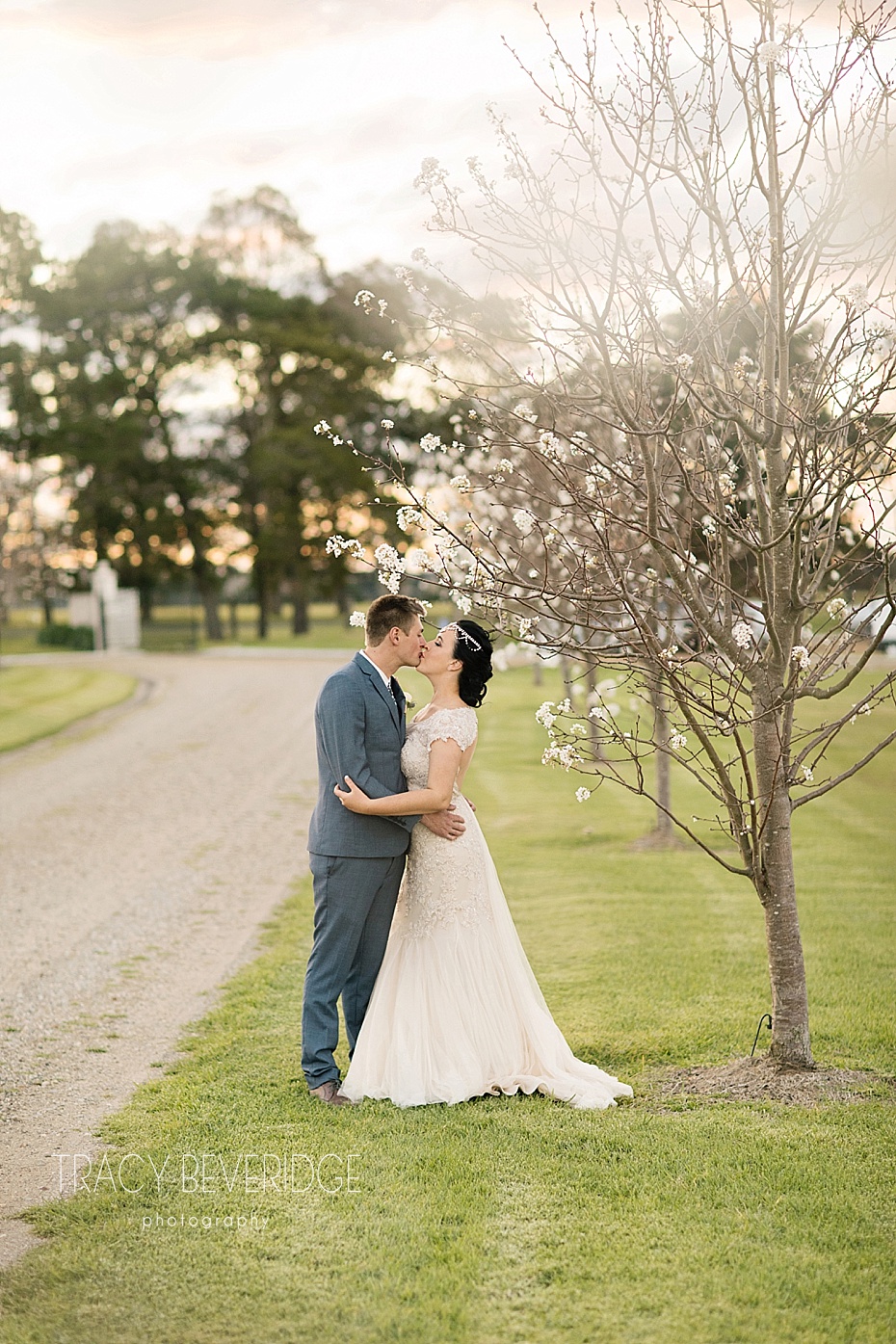 Chloe and Dan Calvin Estate Winery Hunter Valley Wedding