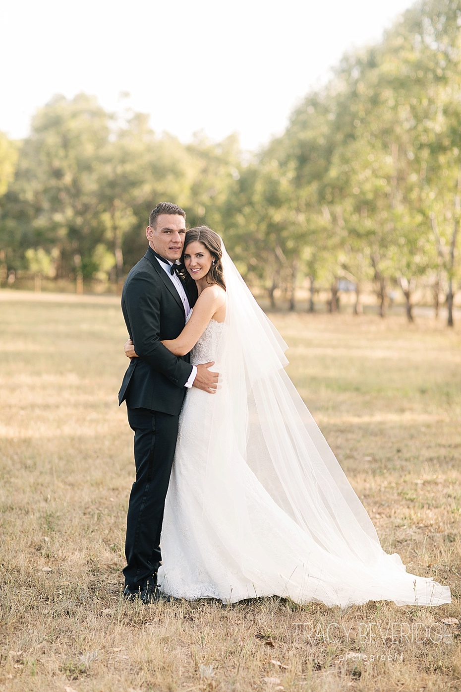 Mudgee wedding photographer Sally and Mitch The Vinegrove Mudgee